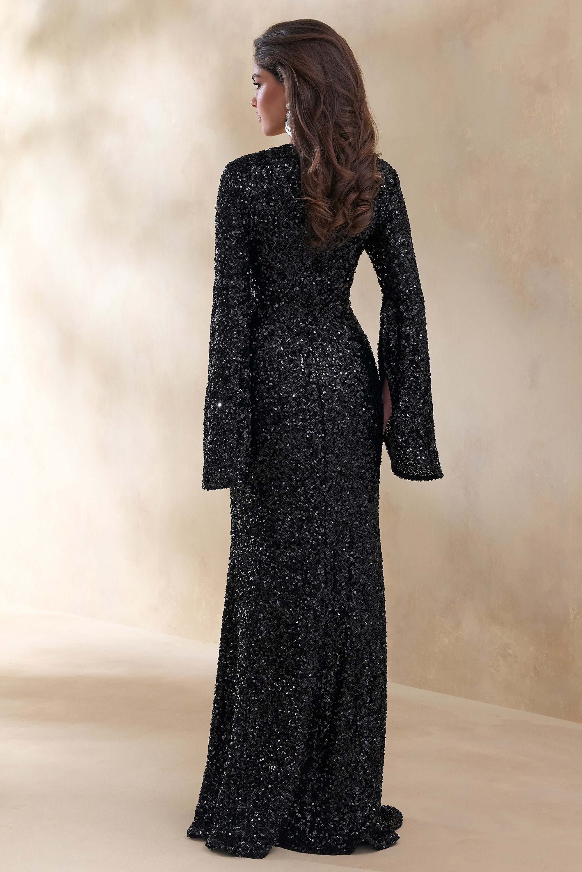 ECM_HR_CL136679002 Romea | Black Sequin Round-Neck Maxi Dress With Cape Sleeves 4.jpg