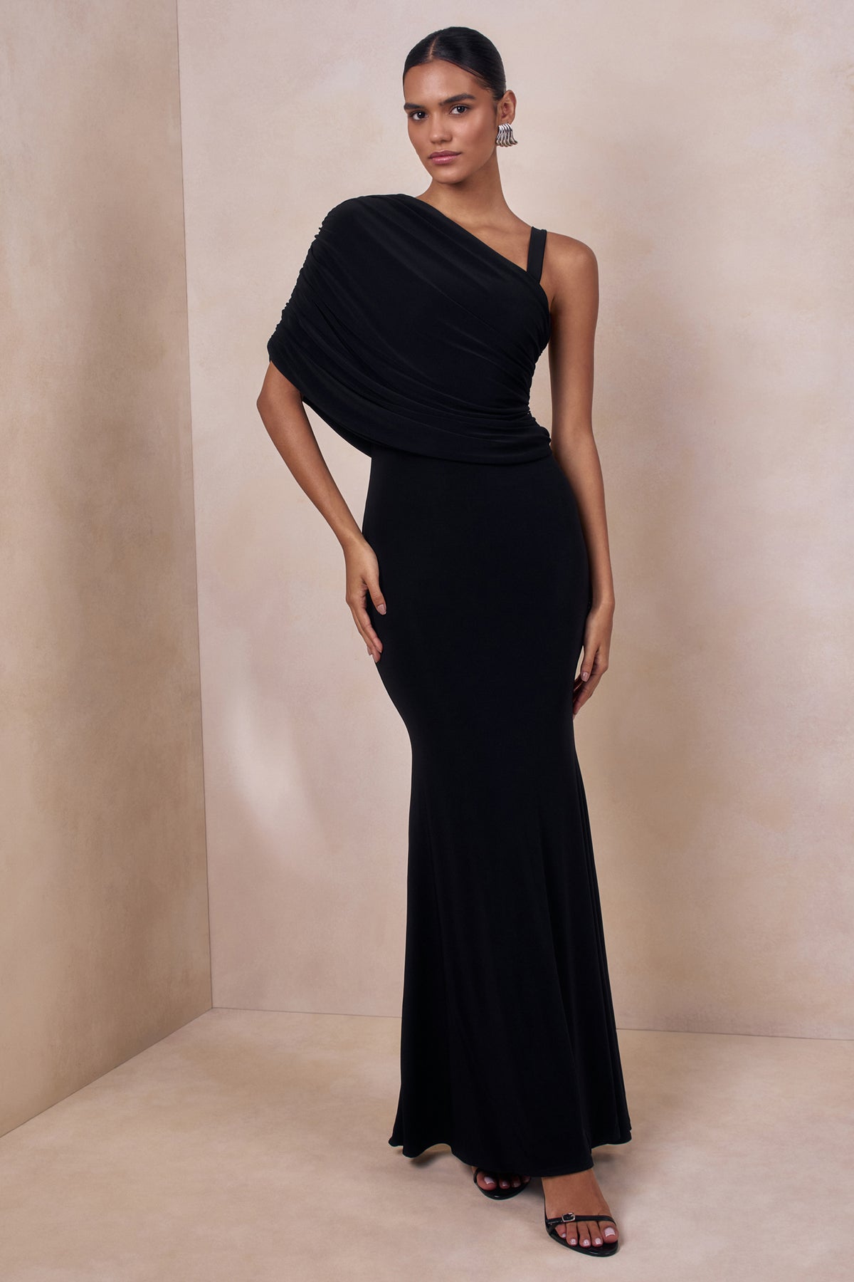 ECM_HR_CL137097002 - Sylvie | Black Asymmetric-Neck Maxi Dress 02.jpg