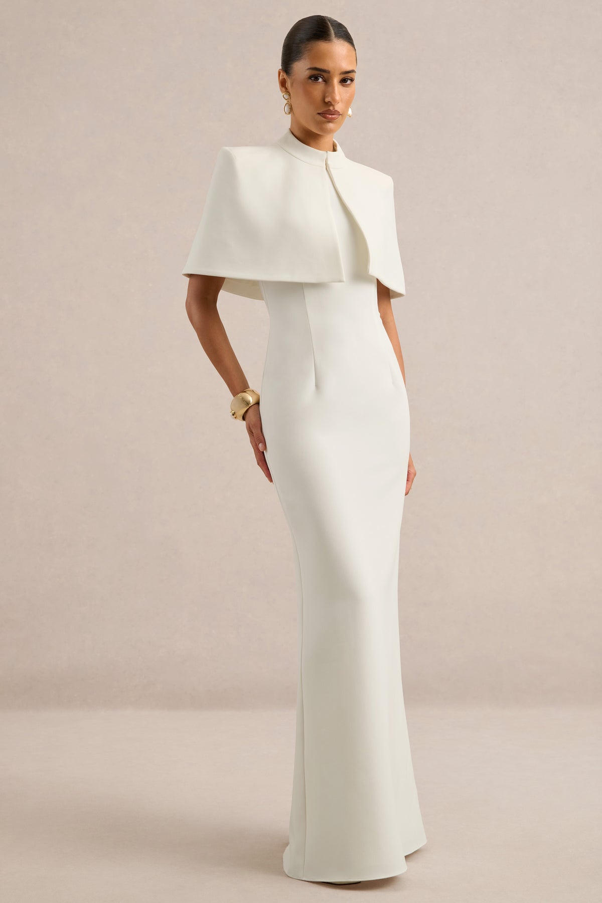 CL138005110 - Deva | White High-Neck Cape0.jpg