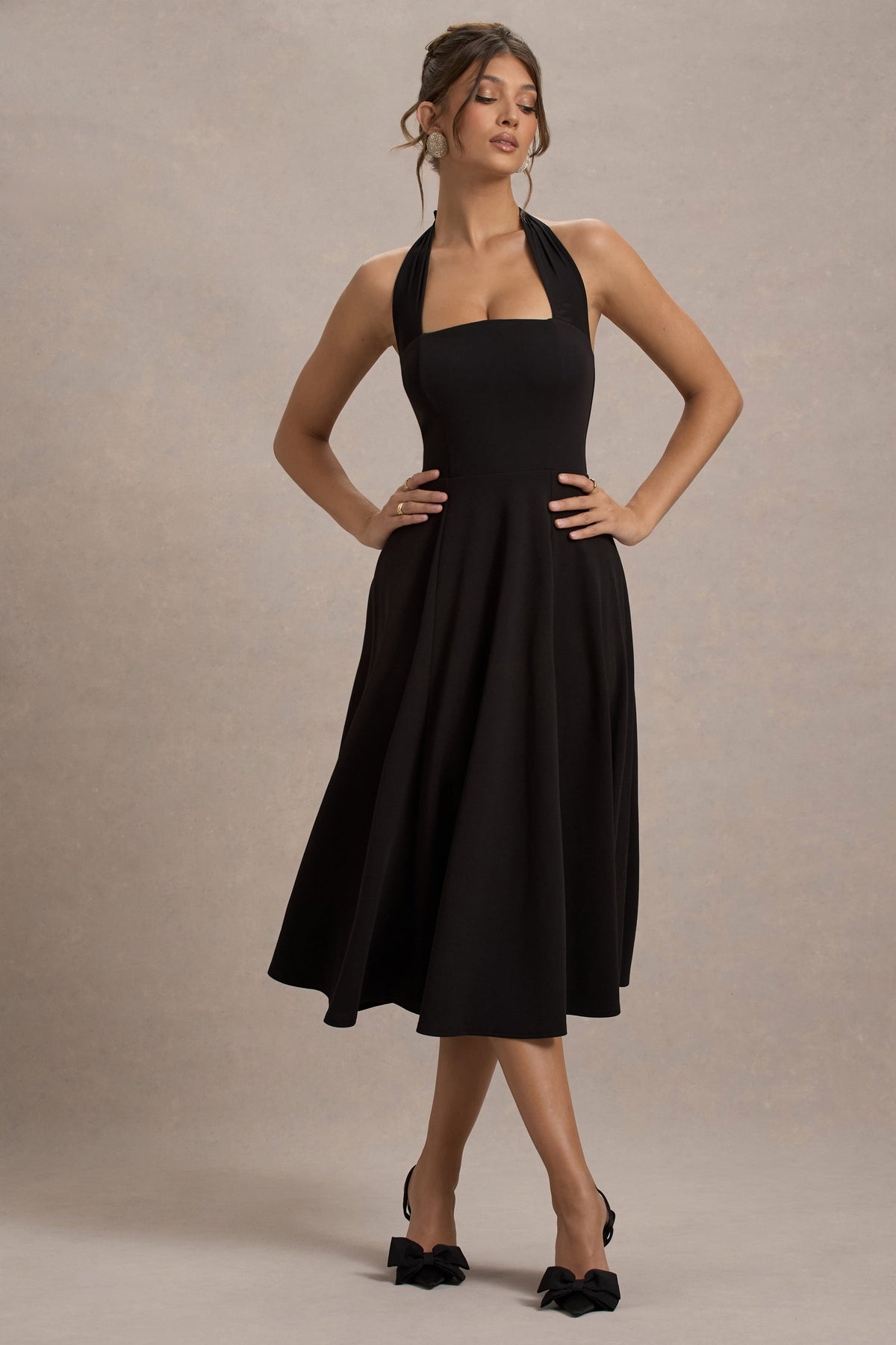 Auburn | Schwarzes Midikleid mit Halterneck
