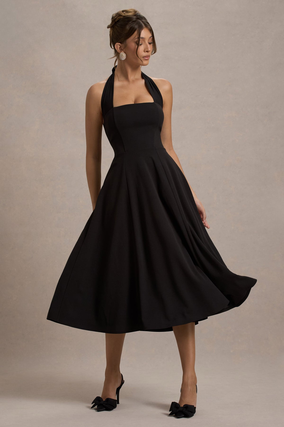 Auburn | Schwarzes Midikleid mit Halterneck