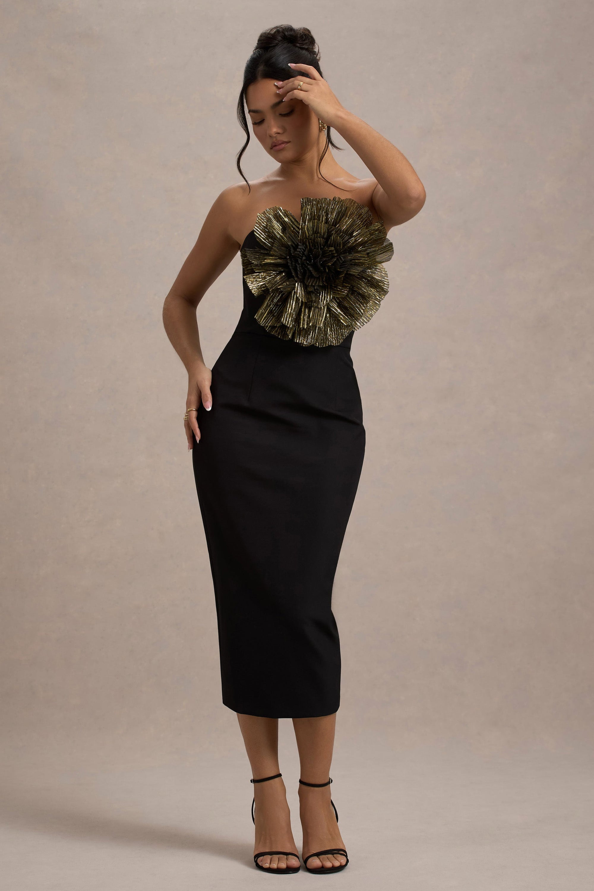 Moya | Schwarzes und goldenes Bodycon-Midikleid mit Korsagen-Detail