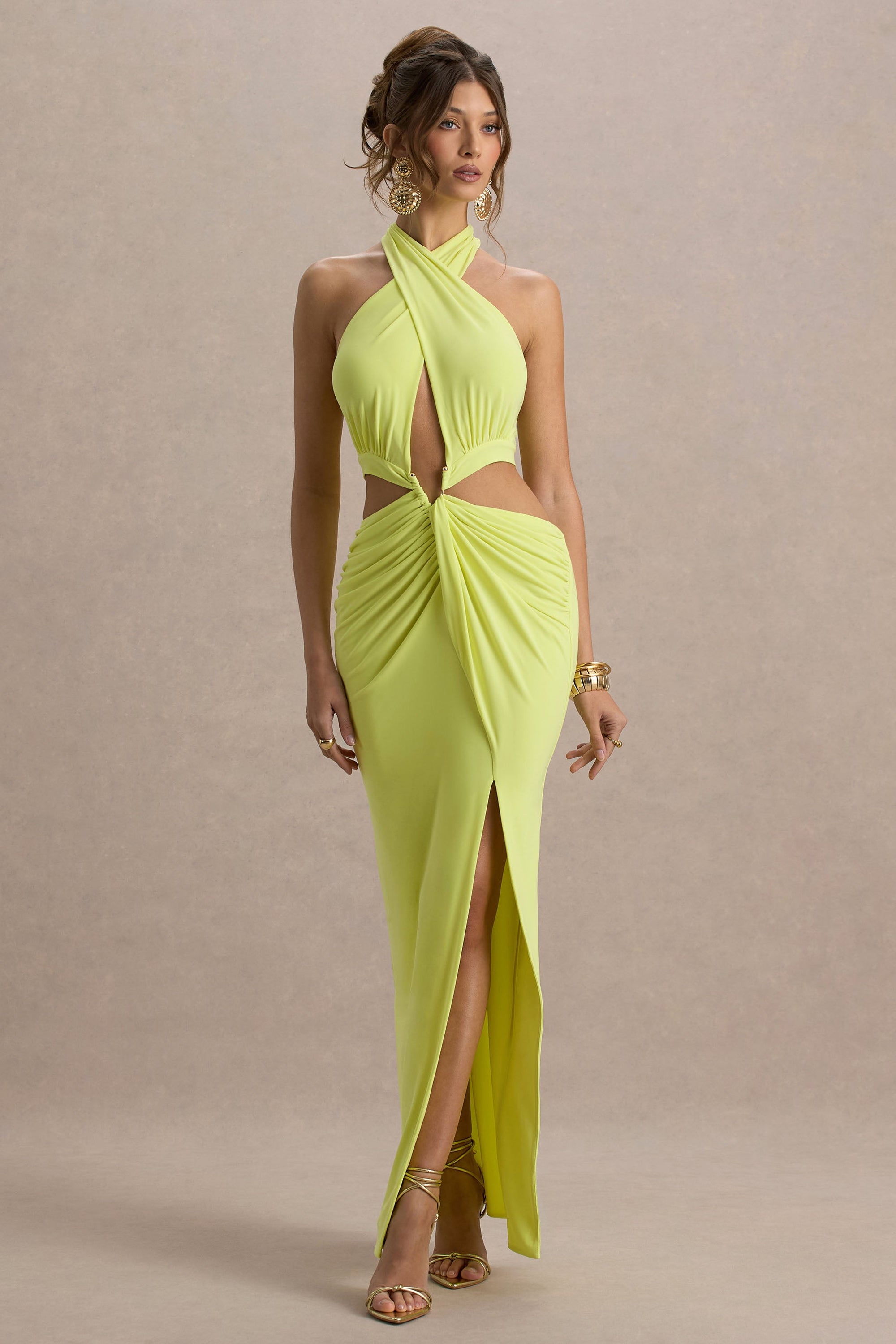 Aura | Limettengrünes Neckholder-Maxikleid mit Cut-Out und Schlitz