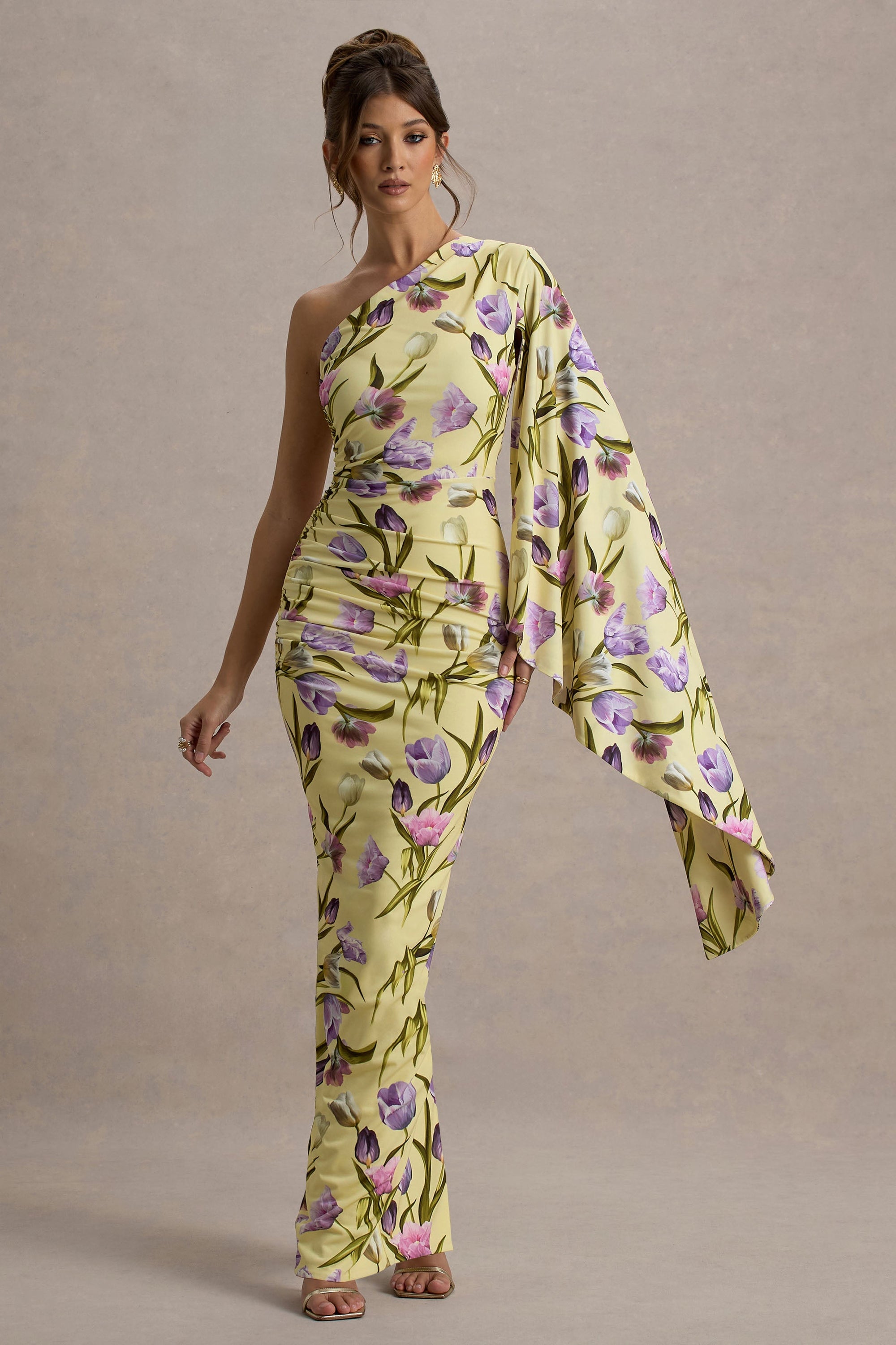 Clementina | Maxikleid mit Tulpen-Blumendruck und asymmetrischem Cape-Ärmel
