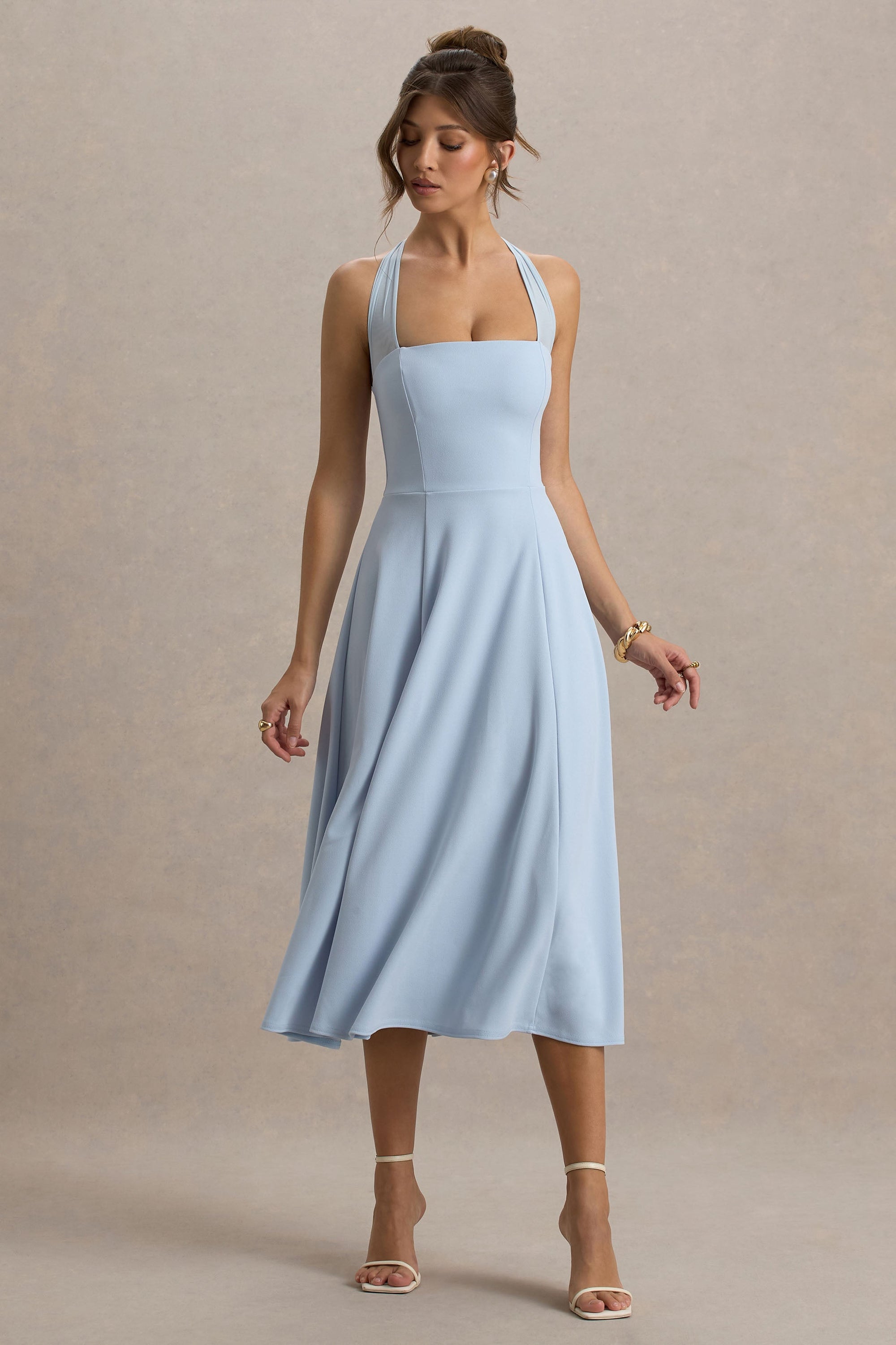 Auburn | Puderblaues Midikleid mit Halterneck