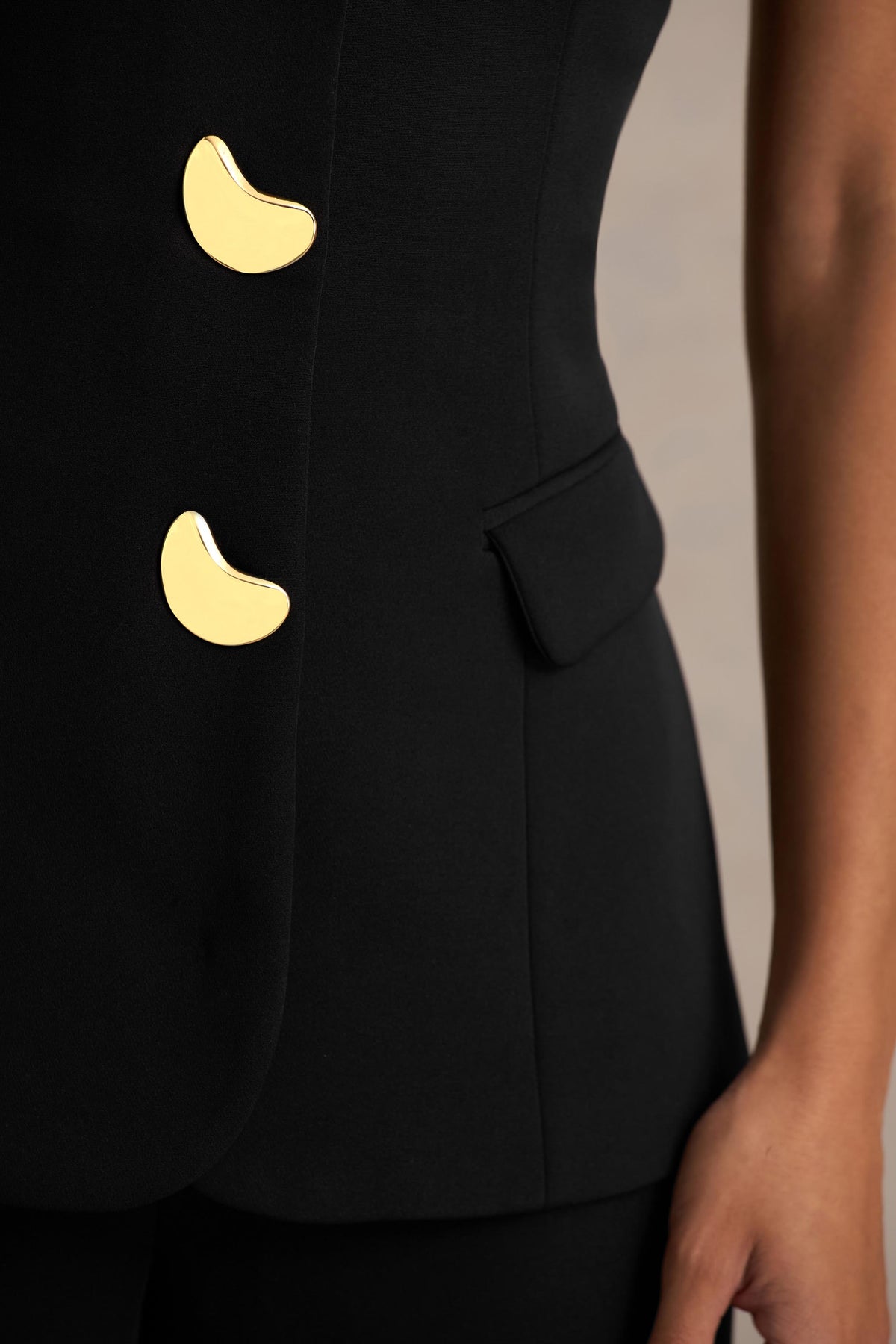 uploaded_image_0_mss7a