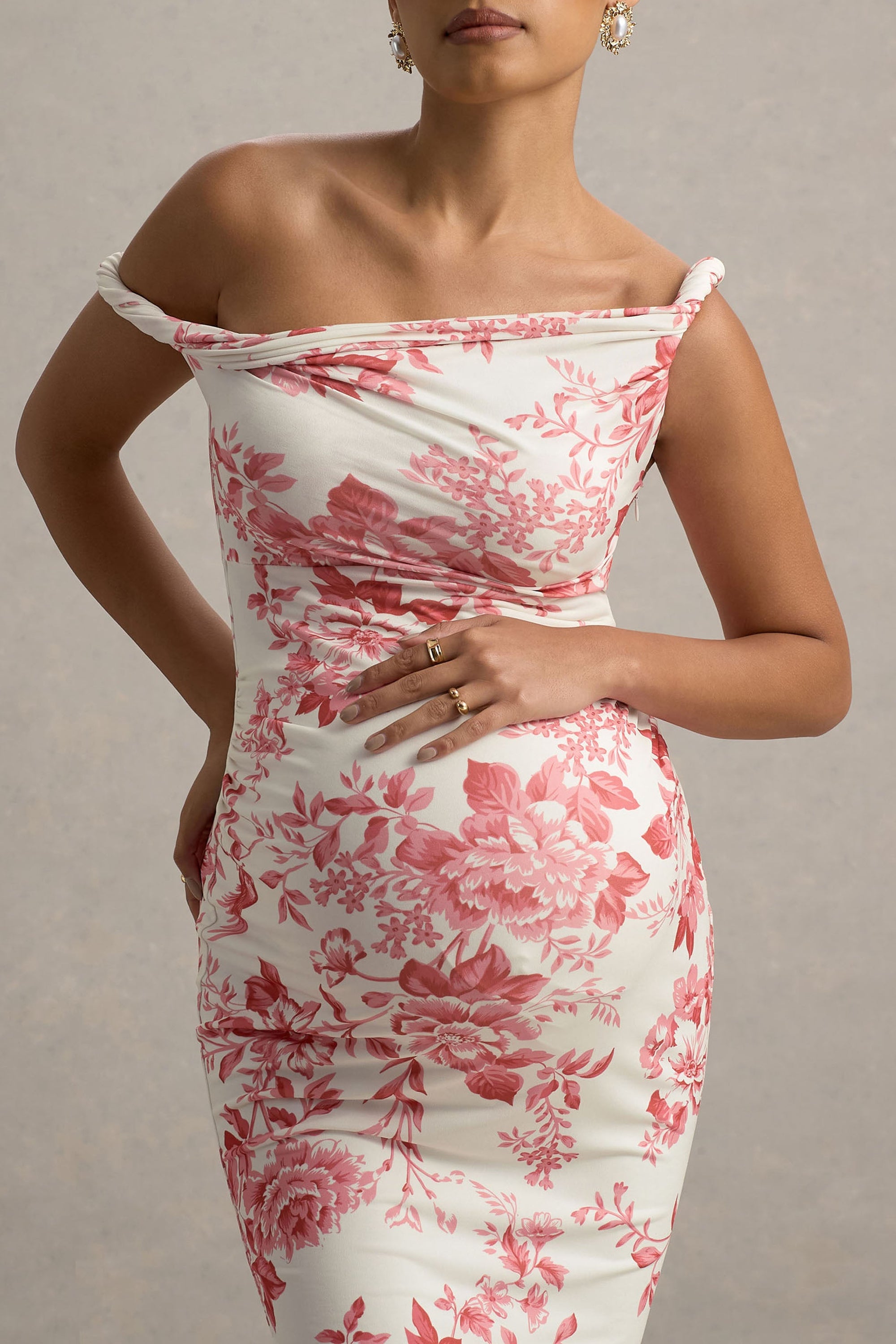 Salome | Rosa Midikleid mit Blumenmuster, gedrehter asymmetrischer Umstandsschnitt