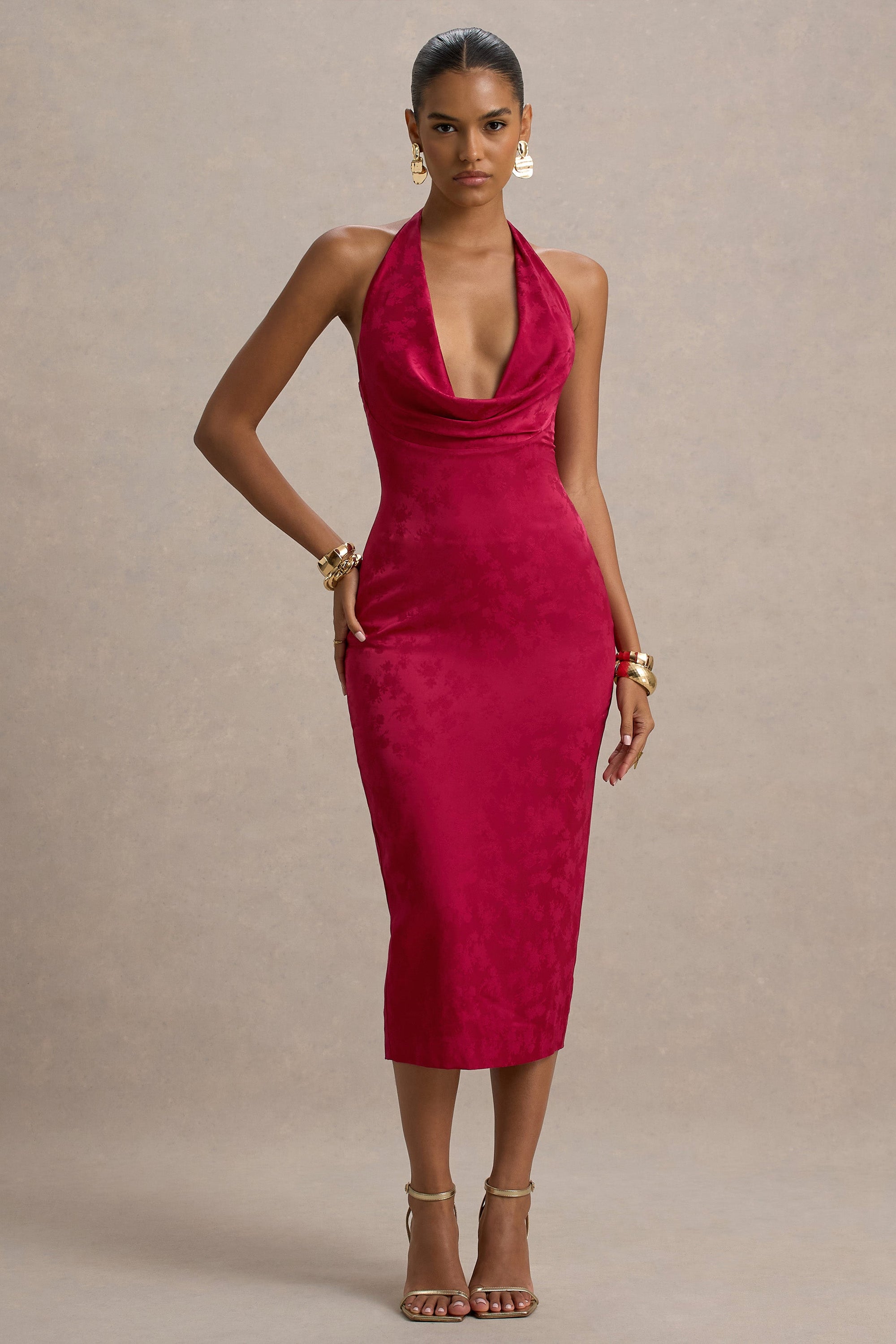 Aine | Rotes Satin-Jacquard-Midikleid mit Wasserfallausschnitt