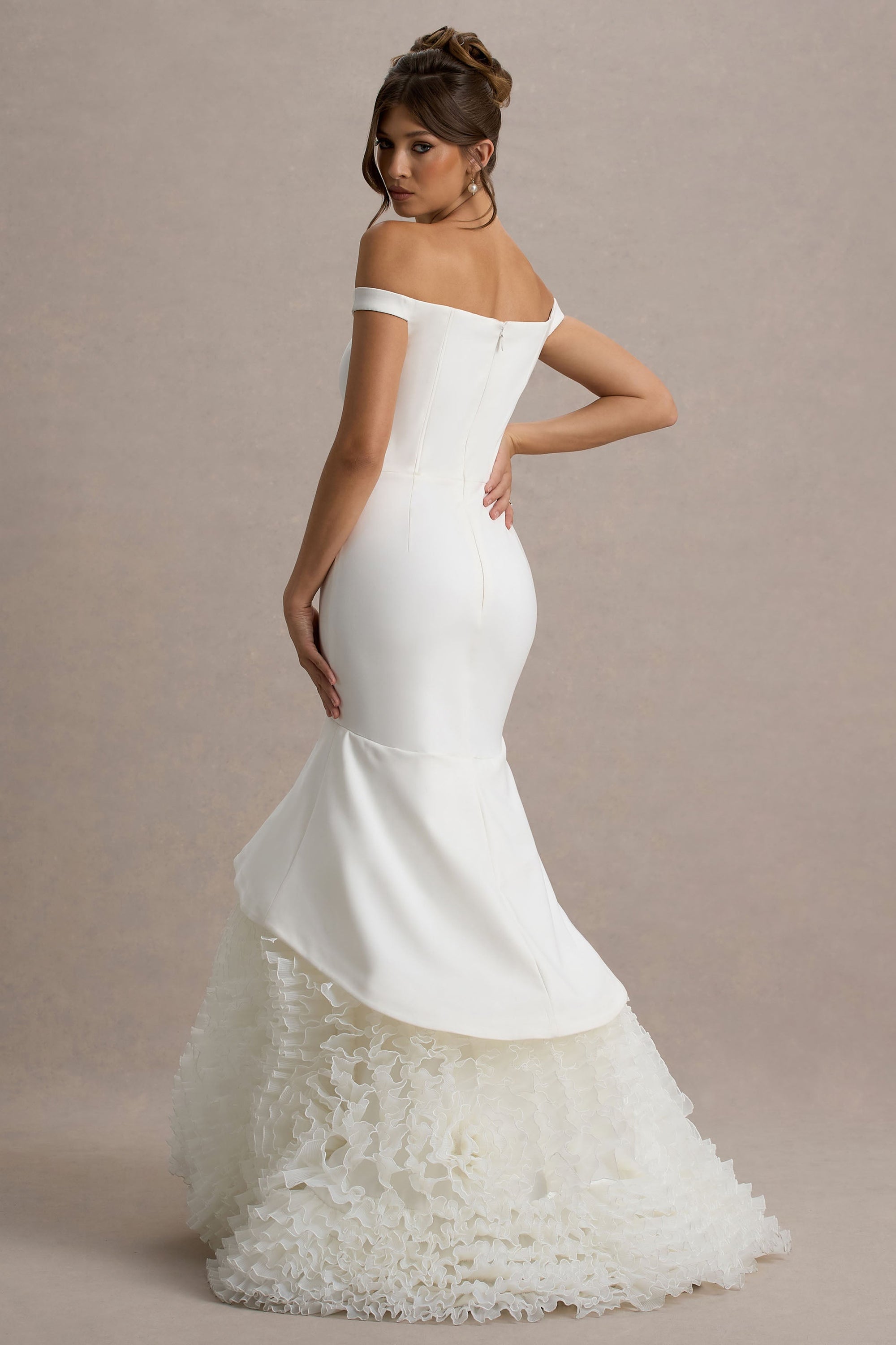 The Greatest | Weiße und cremefarbene Bardot-Maxikleid mit Tüllrock