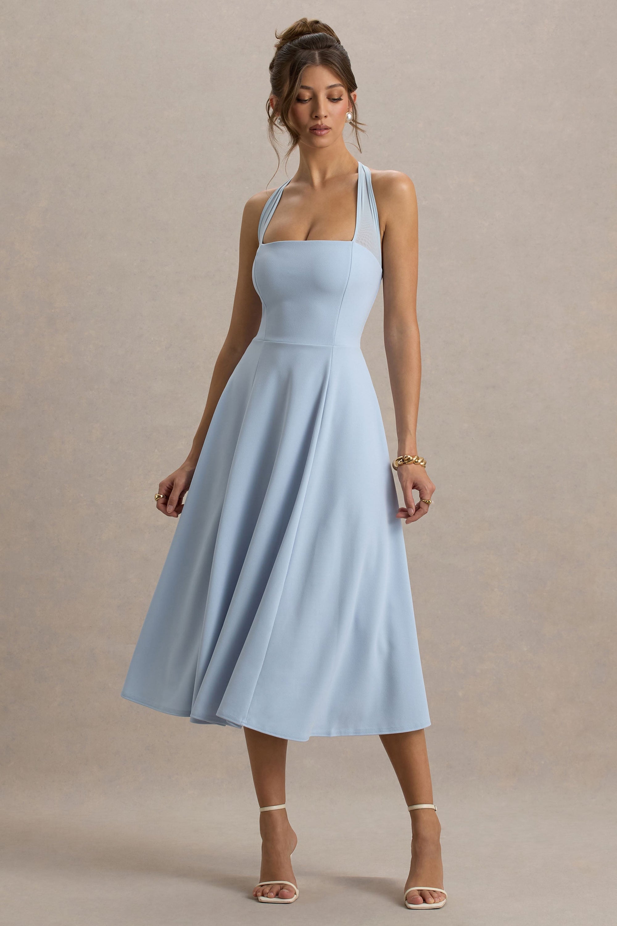 Auburn | Puderblaues Midikleid mit Halterneck