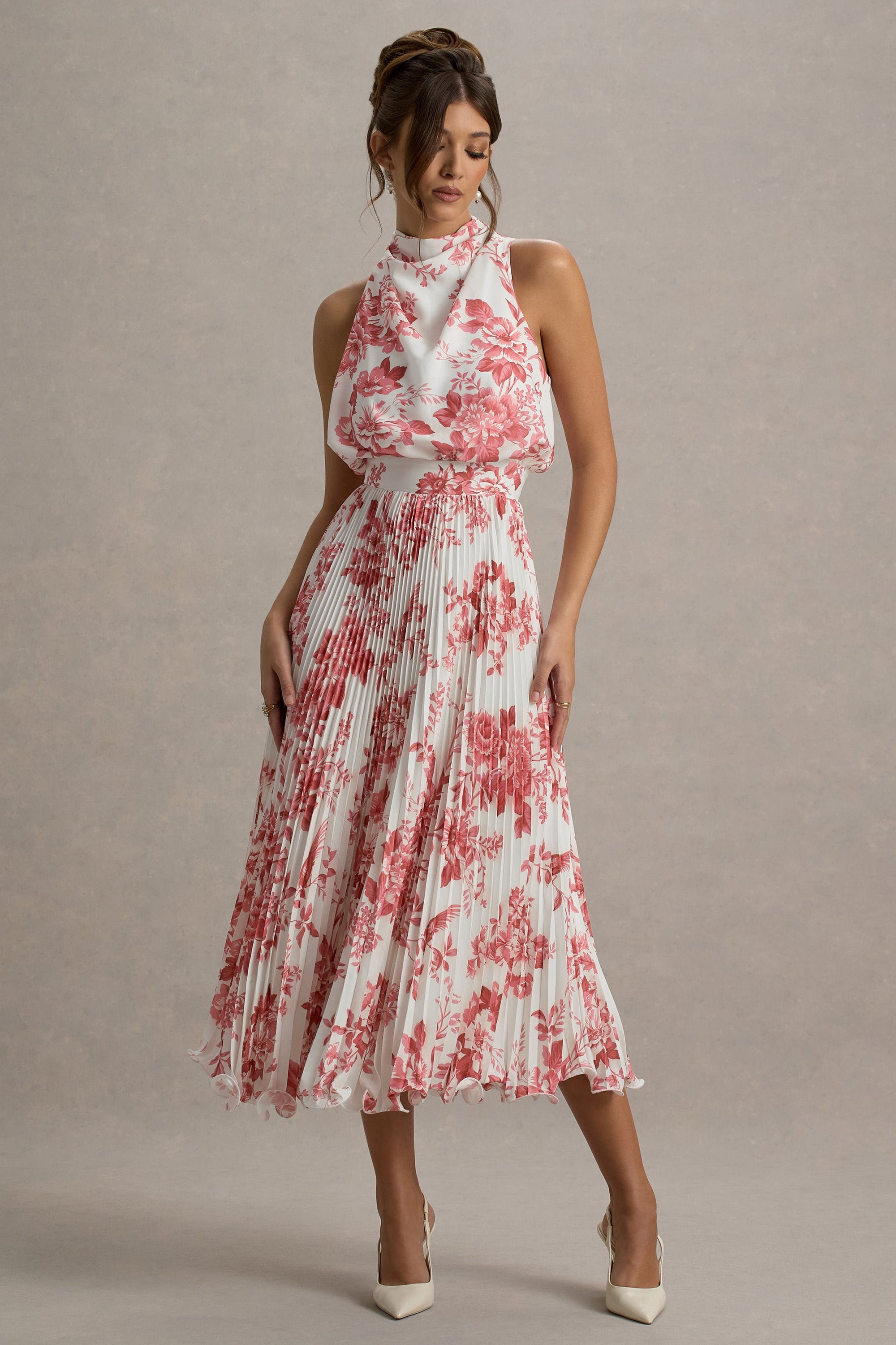 Nila | Rosa Midikleid mit Porzellanprint, Wasserfallausschnitt und plissiertem Rock