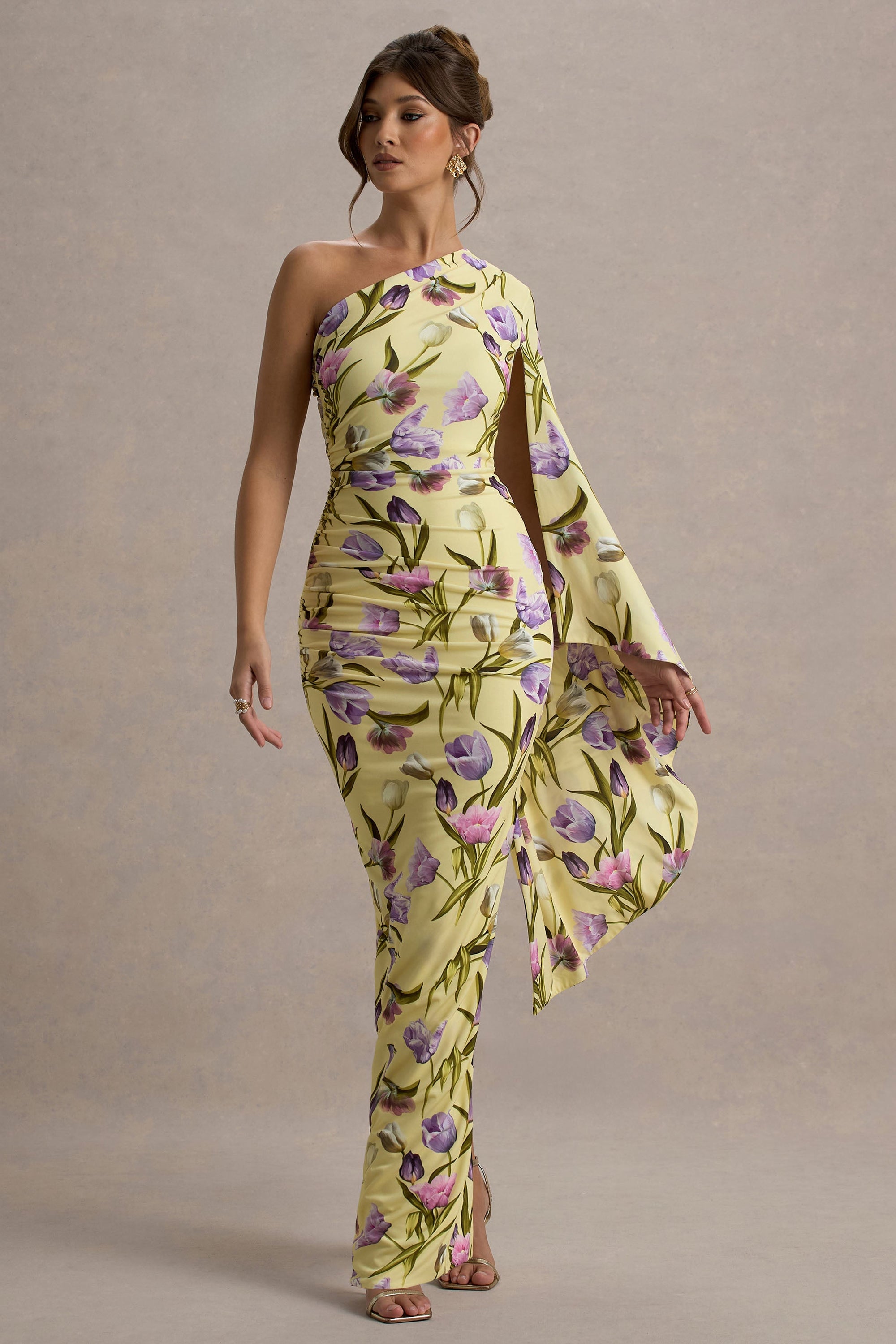 Clementina | Maxikleid mit Tulpen-Blumendruck und asymmetrischem Cape-Ärmel