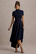 Bellona | Marineblaues Midikleid mit hohem Ausschnitt und High-Low-Saum
