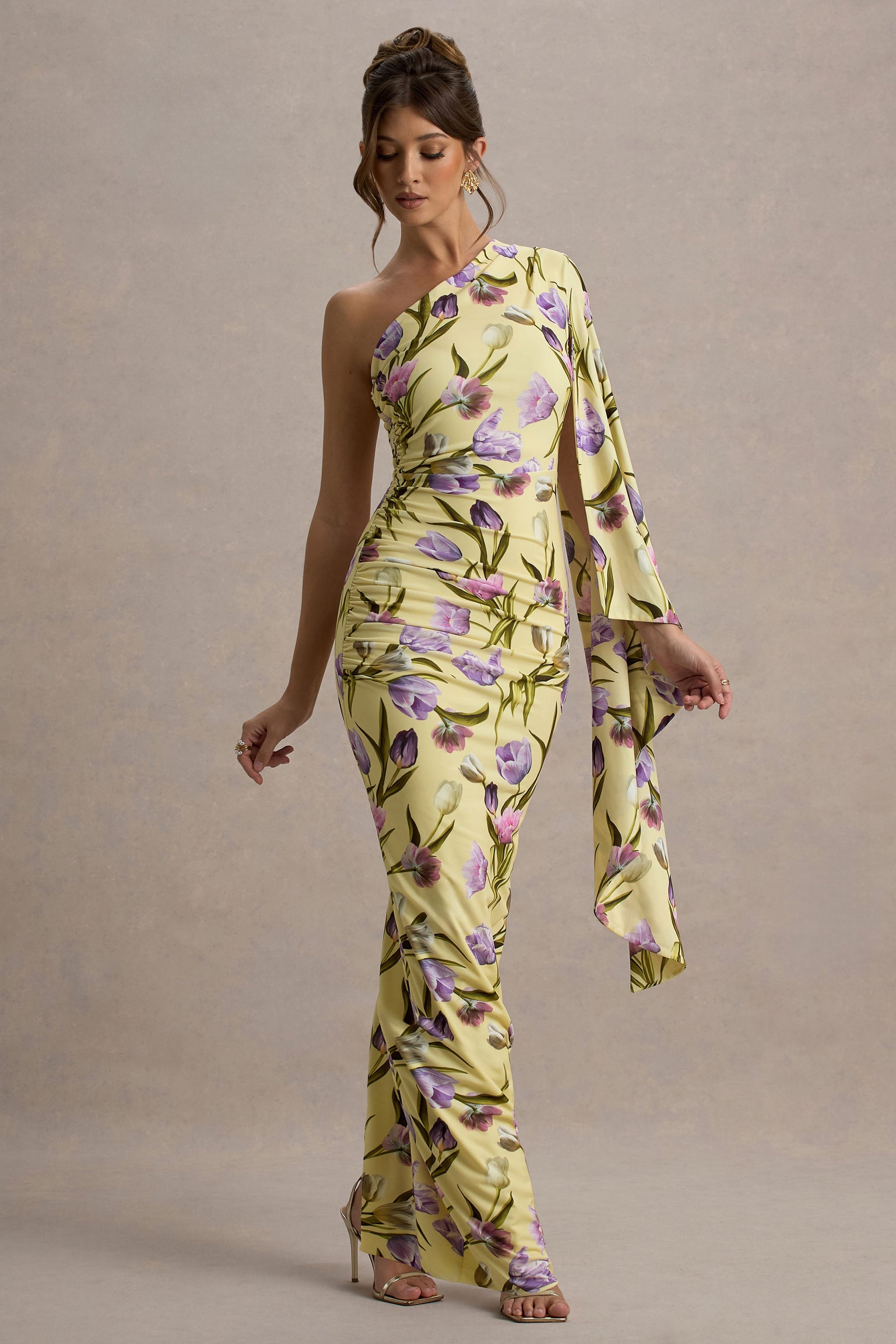 Clementina | Maxikleid mit Tulpen-Blumendruck und asymmetrischem Cape-Ärmel