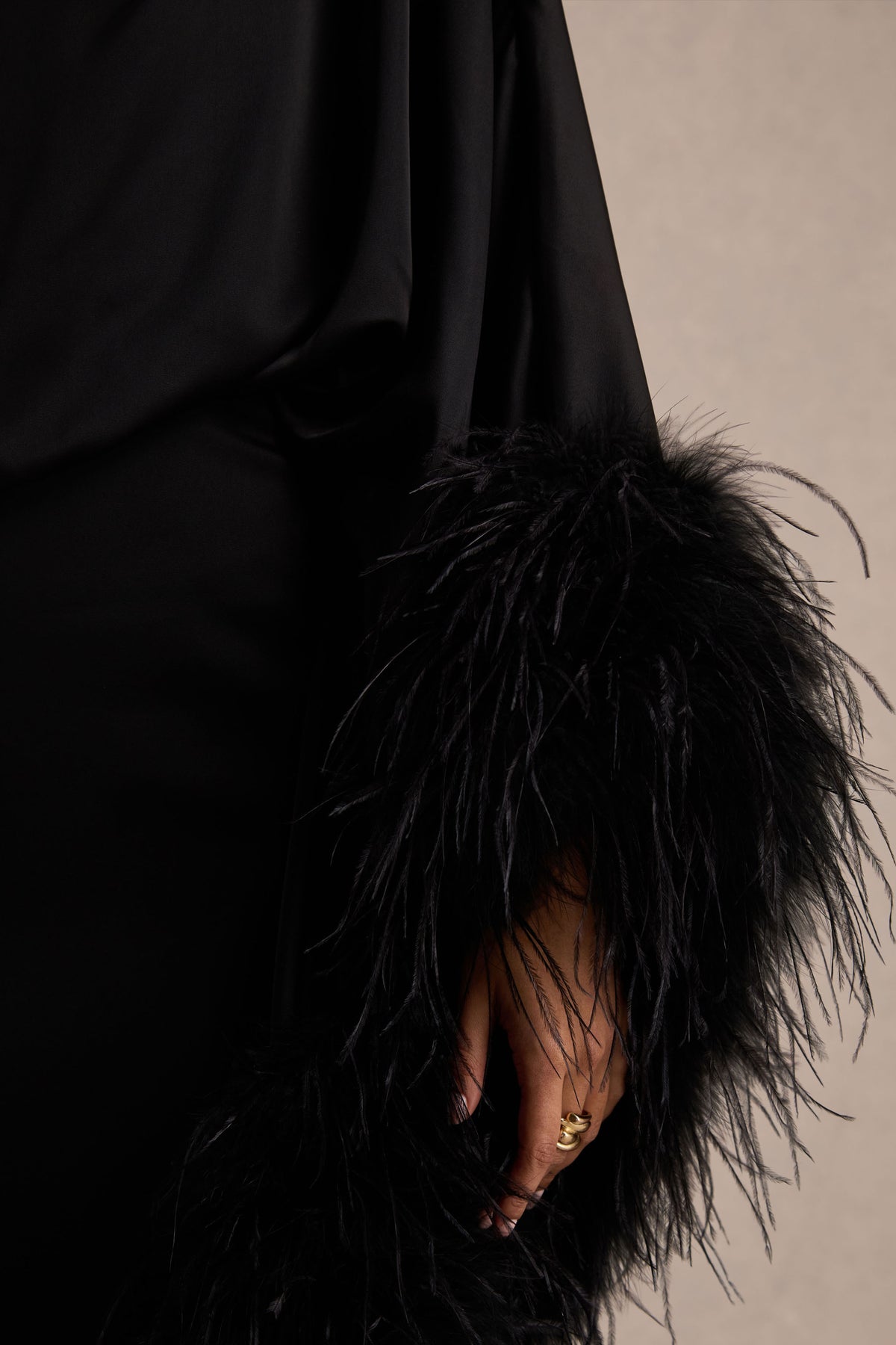 uploaded_image_4_pojbb