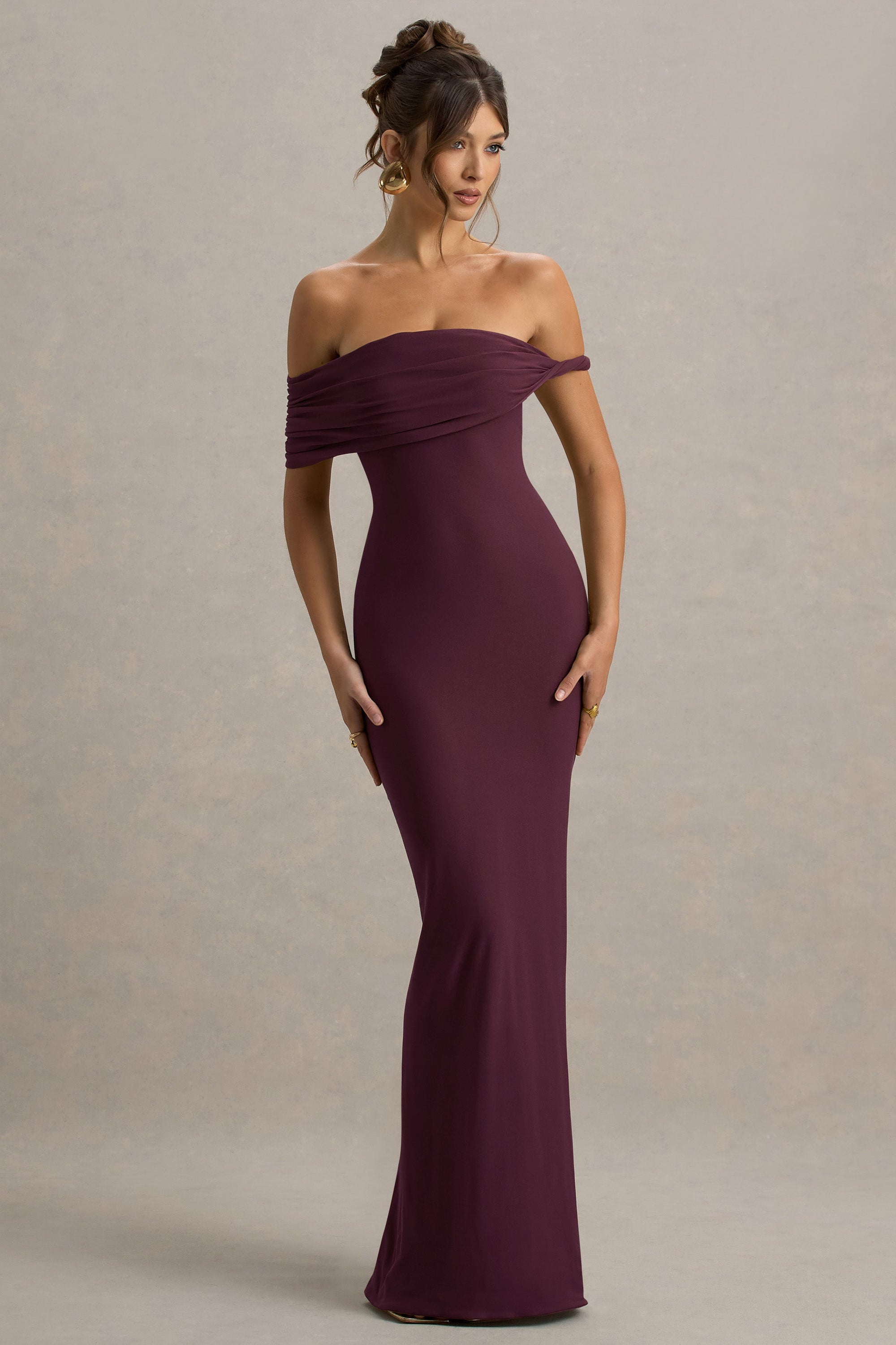 Melika | Bordeauxrotes, verdrehtes Bardot-Maxikleid