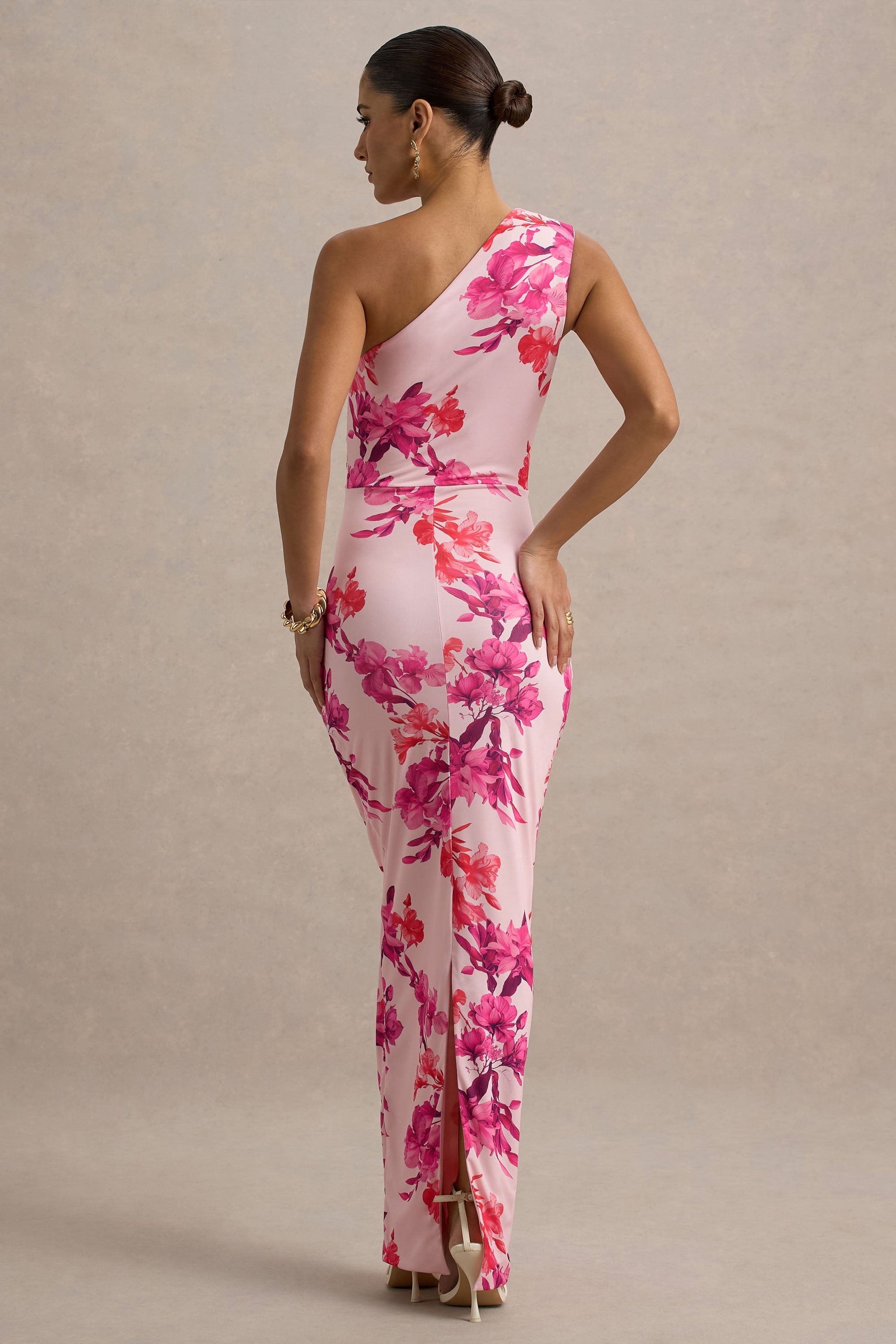 Dalarie | Pinkfarbenes und oranges Maxikleid mit Blumenmuster, einer Schulter und gerafftem Design