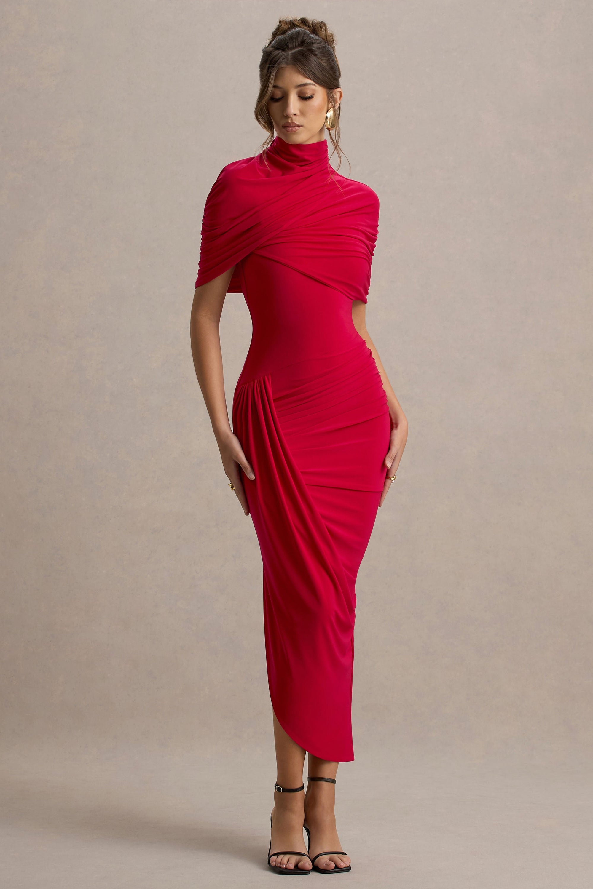 Enchant | Rotes Midikleid mit asymmetrischem Twist und Cape